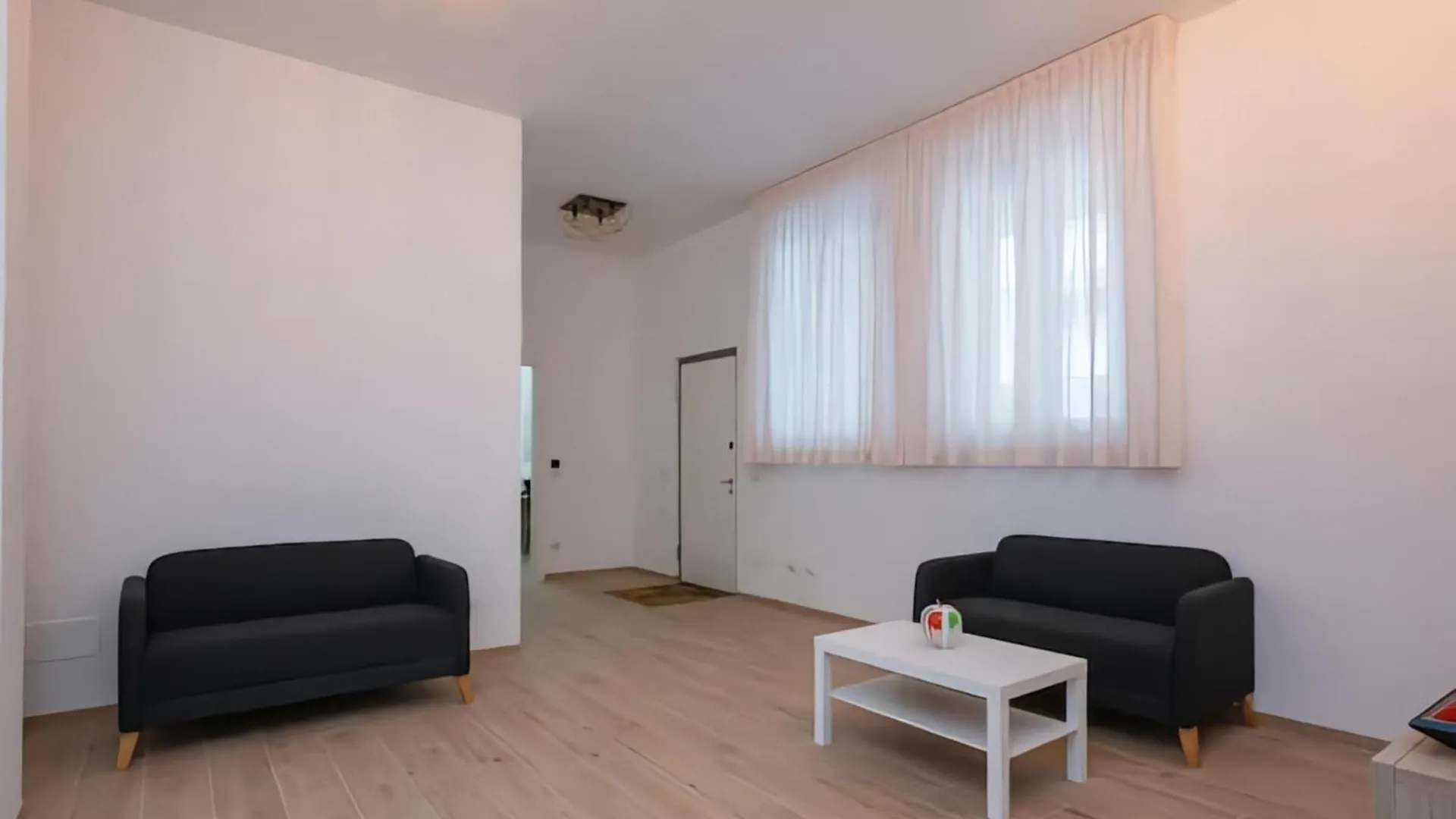 Konukevi Casa Sforza Ripamonti Room Milano